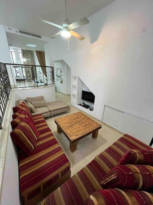 Machane Yehuda Authentic 6 Bed And Balcony Apartment Jeruzalém Exteriér fotografie